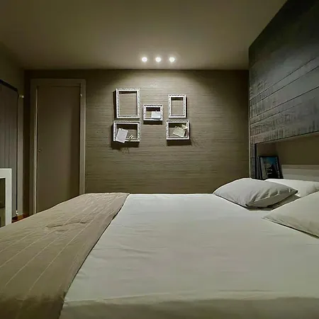 Appartement Luxury Art & Chromotherapy Downtown - Free Parking