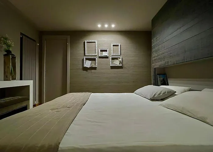 Appartement Luxury Art & Chromotherapy Downtown - Free Parking