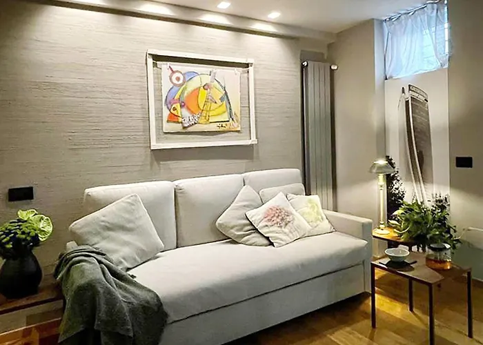 Luxury Art & Chromotherapy Downtown - Free Parking Appartement *